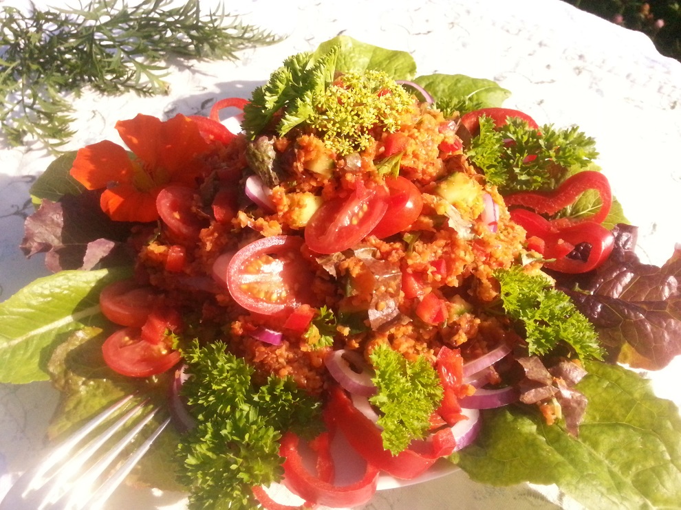 Rohkost-Rezept für glutenfreien Karotten-Couscous-Salat › grün-roh-bunt