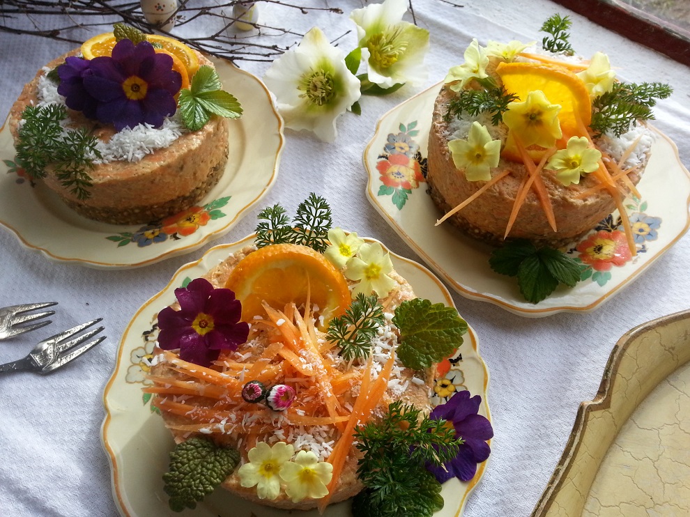 Rohköstliche Ostern mit Rüblitorte